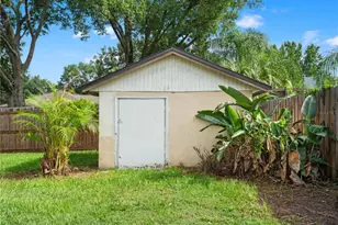 1829 Crownwood Dr, Orlando, FL 32810 - Photo 29