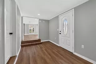 925 Adrian Ct, Lakeland, FL 33801 - Photo 9
