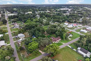 925 Adrian Ct, Lakeland, FL 33801 - Photo 49