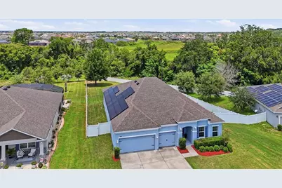 1948 Bell Creek Loop, Fruitland Park, FL 34731 - Photo 3
