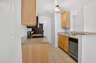 6088 Westgate Dr, Orlando, FL 32835 - Photo 21