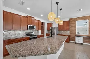 12141 Carson Dr, Orlando, FL 32824 - Photo 9