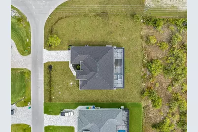 15401 Aqua Circle, Port Charlotte, FL 33981 - Photo 13
