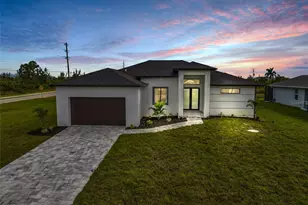 15401 Aqua Cir, Port Charlotte, FL 33981 - Photo 5