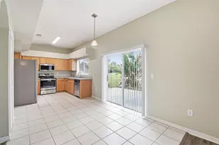 11006 Sailbrooke Dr, Riverview, FL 33579 - Photo 21