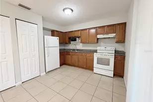 330 Dogwood Ave, Orange City, FL 32763 - Photo 3