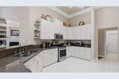 8722 Mississippi Run, Weeki Wachee, FL 34613 - Photo 17
