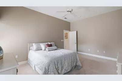 8722 Mississippi Run, Weeki Wachee, FL 34613 - Photo 35