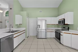 40045 Palm St, Lady Lake, FL 32159 - Photo 7