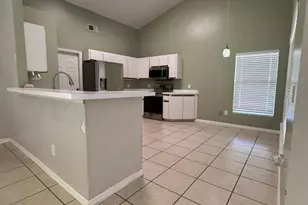 40045 Palm St, Lady Lake, FL 32159 - Photo 5