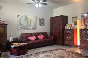 17334 Promenade Dr, Clermont, FL 34711 - Photo 3
