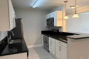 165 N Pearl Lake Causeway, Altamonte Springs, FL 32714 - Photo 5