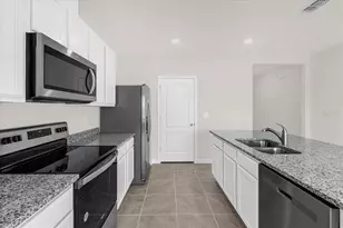 5209 Barombi Bnd, Saint Cloud, FL 34772 - Photo 13
