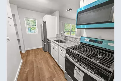 2532 NE 13th Avenue, Gainesville, FL 32641 - Photo 5