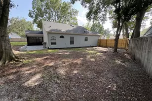 2063 Pernod Ct, Apopka, FL 32703 - Photo 7