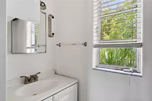1016 Atkins Pl, Orlando, FL 32804 - Photo 21