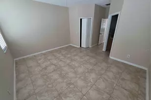 2616 Eagle Canyon Dr N, Kissimmee, FL 34746 - Photo 13