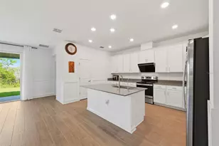 16448 Parable Wy, Winter Garden, FL 34787 - Photo 17