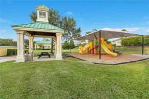 5331 Sandy Shell Dr, Apollo Beach, FL 33572 - Photo 41