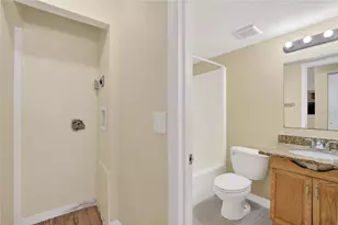 202 Red Maple Pl, Brandon, FL 33510 - Photo 15