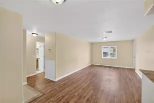 202 Red Maple Pl, Brandon, FL 33510 - Photo 3