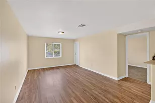 202 Red Maple Pl, Brandon, FL 33510 - Photo 7