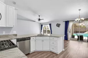 2400 Wolf Creek Dr, Melbourne, FL 32935 - Photo 13