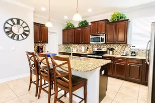 8932 Bismarck Palm Rd, Kissimmee, FL 34747 - Photo 5