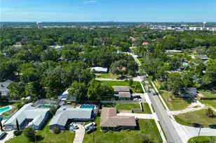 300 Oakhurst St, Altamonte Springs, FL 32701 - Photo 7