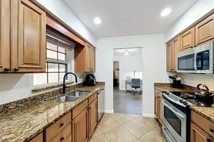 300 Oakhurst St, Altamonte Springs, FL 32701 - Photo 25