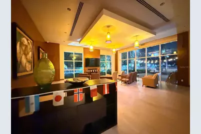 31 SE 5th Street #305, Miami, FL 33131 - Photo 15