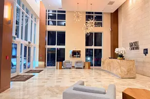 31 SE 5th St, Miami, FL 33131 - Photo 17