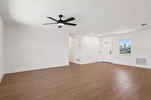 937 Barbados Ave, Orlando, FL 32825 - Photo 5