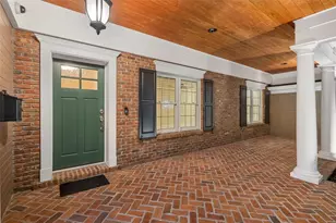 2410 Lake Shore Dr, Orlando, FL 32803 - Photo 3