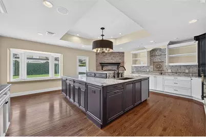 2410 Lake Shore Drive, Orlando, FL 32803 - Photo 9