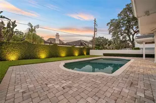 2410 Lake Shore Dr, Orlando, FL 32803 - Photo 31
