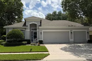 923 Bridgeway Blvd, Orlando, FL 32828 - Photo 1