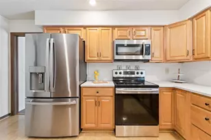 211 Hickory Dr, Longwood, FL 32779 - Photo 19