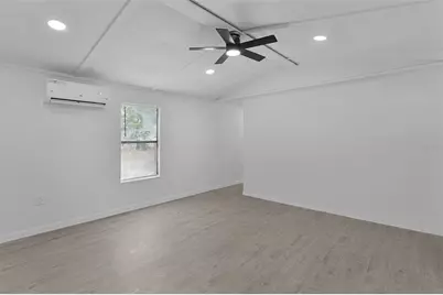 33514 Luana Court, Leesburg, FL 34788 - Photo 17