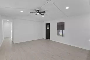 33514 Luana Ct, Leesburg, FL 34788 - Photo 19