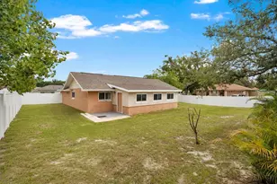 3914 Foothills Dr, Orlando, FL 32810 - Photo 17