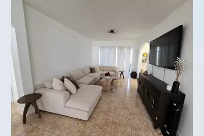560 Viceroy Court, Kissimmee, FL 34758 - Photo 5