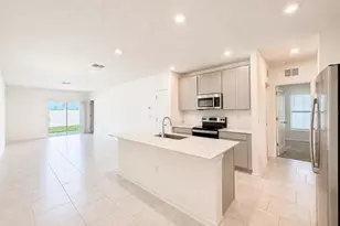 360 Loch Ct, Davenport, FL 33837 - Photo 7