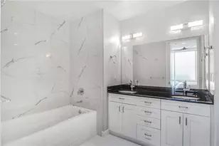 150 E Robinson St, Orlando, FL 32801 - Photo 17