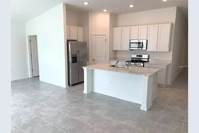 1373 Brentwood Dr, Kissimmee, FL 34746 - Photo 9