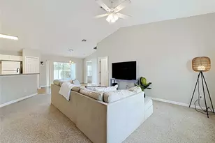 1364 Hillview Dr, Clermont, FL 34711 - Photo 5
