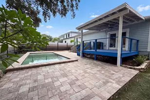 323 W Lambright St, Tampa, FL 33604 - Photo 17