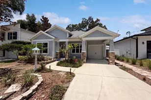 323 W Lambright St, Tampa, FL 33604 - Photo 1