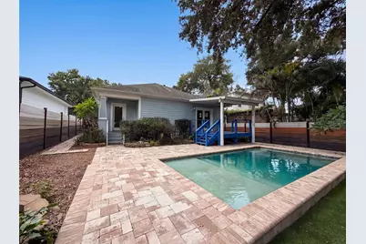 323 W Lambright Street, Tampa, FL 33604 - Photo 5