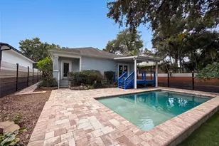 323 W Lambright St, Tampa, FL 33604 - Photo 5